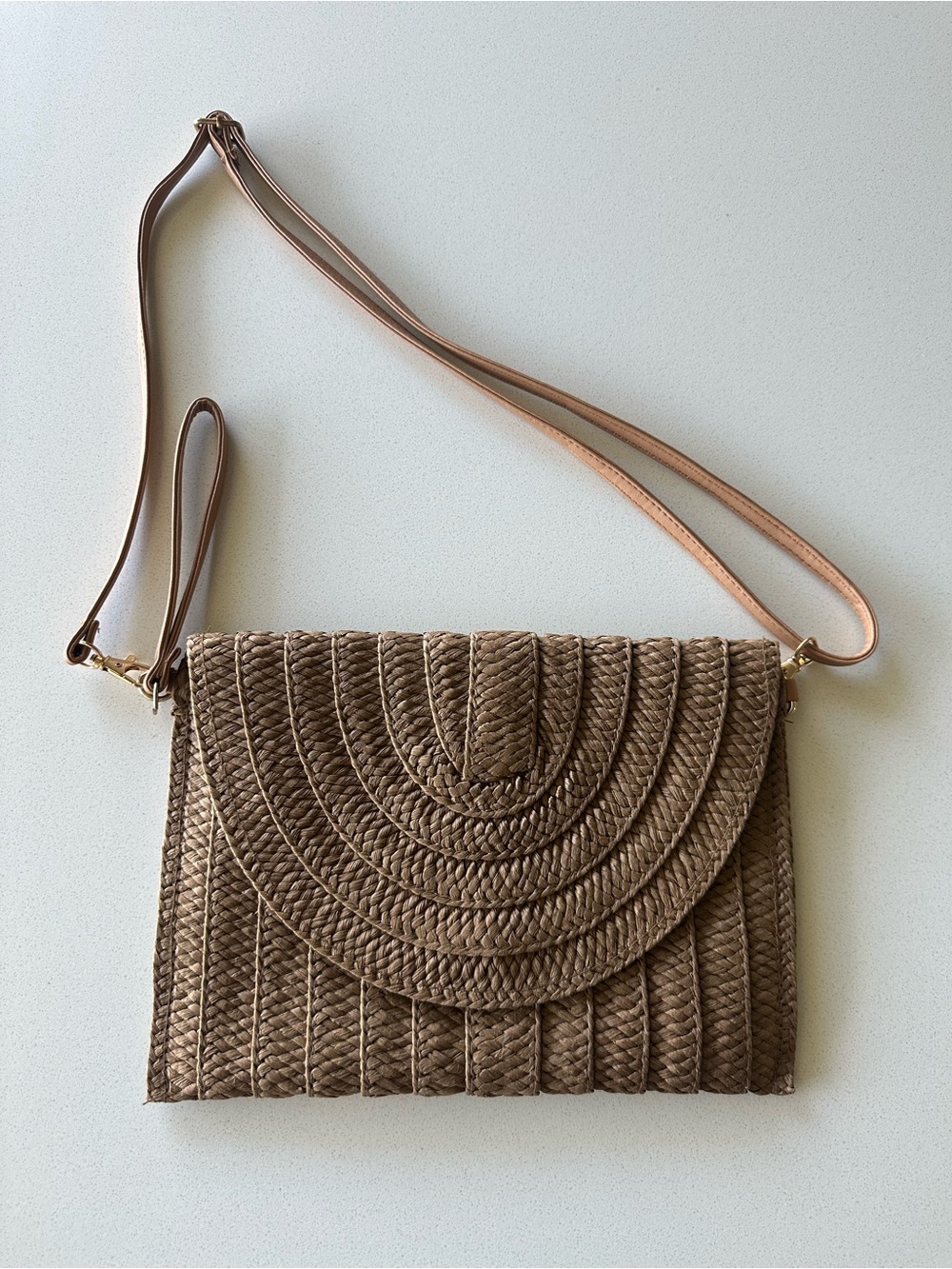 Woven Straw Crossbody Bag in Light Brown